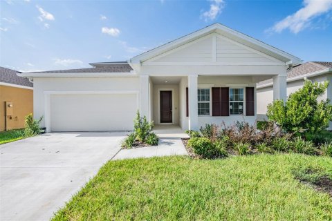 Villa ou maison à vendre à Zephyrhills, Floride: 3 chambres, 214.42 m2 № 1339976 - photo 1