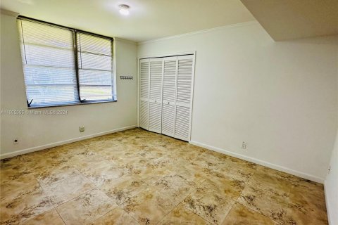 Copropriété à vendre à Pompano Beach, Floride: 3 chambres, 134.15 m2 № 1370657 - photo 16