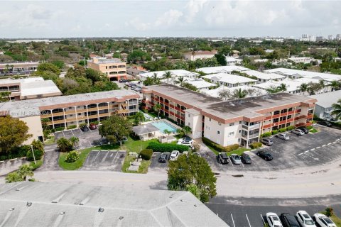 Condominio en alquiler en Pompano Beach, Florida, 2 dormitorios, 92.9 m2 № 1065353 - foto 26