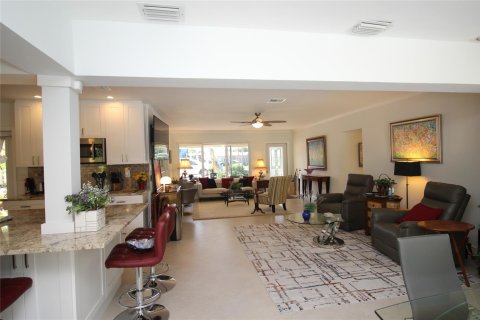 Casa en venta en Wilton Manors, Florida, 3 dormitorios, 141.12 m2 № 1060146 - foto 12