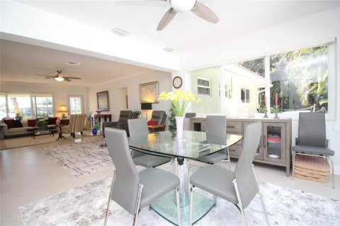 Casa en venta en Wilton Manors, Florida, 3 dormitorios, 141.12 m2 № 1060146 - foto 11