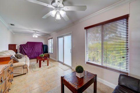 Villa ou maison à vendre à Margate, Floride: 2 chambres, 106 m2 № 1031398 - photo 12