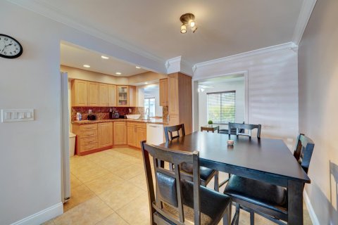 Casa en venta en Margate, Florida, 2 dormitorios, 106 m2 № 1031398 - foto 18