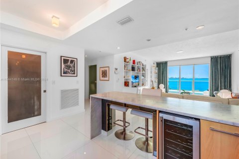 Condominio en venta en Miami Beach, Florida, 2 dormitorios, 140.56 m2 № 1045130 - foto 16