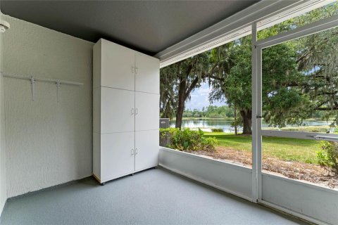 Touwnhouse à vendre à Lake Mary, Floride: 2 chambres, 101.73 m2 № 1303774 - photo 10