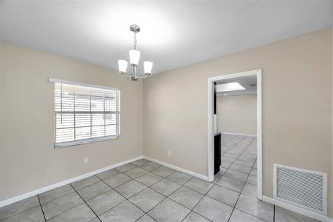 Casa en venta en Tampa, Florida, 4 dormitorios, 186.55 m2 № 1402447 - foto 21