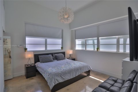 Condominio en venta en Miami Beach, Florida, 1 dormitorio, 61.32 m2 № 1049560 - foto 5