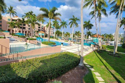 Copropriété à vendre à Boca Raton, Floride: 2 chambres, 141.58 m2 № 1060050 - photo 9