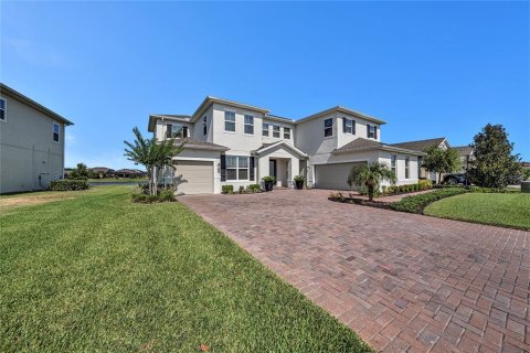 Casa en venta en Wesley Chapel, Florida, 5 dormitorios, 407.1 m2 № 1259956 - foto 6