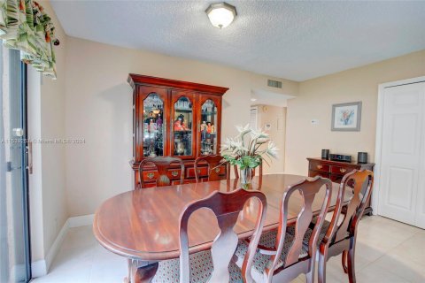 Condominio en venta en Weston, Florida, 2 dormitorios, 114.36 m2 № 1030985 - foto 16