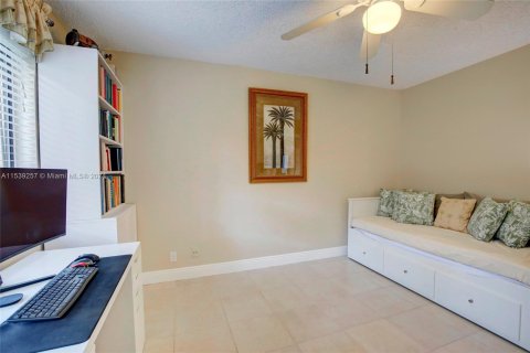 Copropriété à vendre à Weston, Floride: 2 chambres, 114.36 m2 № 1030985 - photo 10