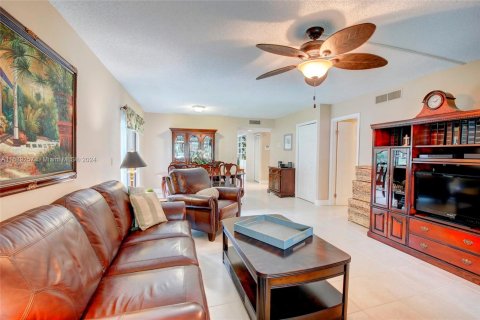 Condominio en venta en Weston, Florida, 2 dormitorios, 114.36 m2 № 1030985 - foto 19