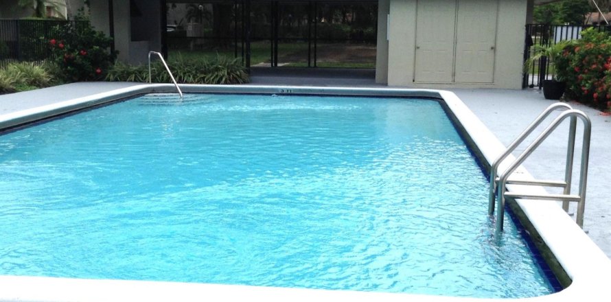 Condo in Tamarac, Florida, 2 bedrooms  № 1226789