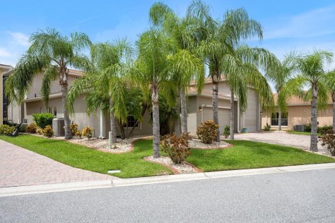 Villa ou maison à vendre à Lake Wales, Floride: 3 chambres, 275.73 m2 № 1373842 - photo 2