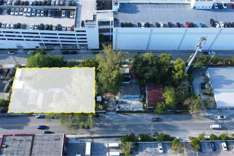 Propiedad comercial en venta en Miami, Florida № 1401663 - foto 5