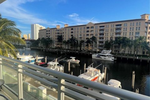 Condominio en venta en Aventura, Florida, 72.37 m2 № 1070119 - foto 9