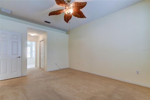 House in Tampa, Florida 4 bedrooms, 244.43 sq.m. № 1420986 - photo 11