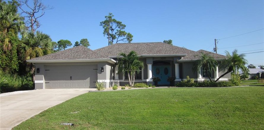 House in North Port, Florida 3 bedrooms, 191.66 sq.m. № 1373504