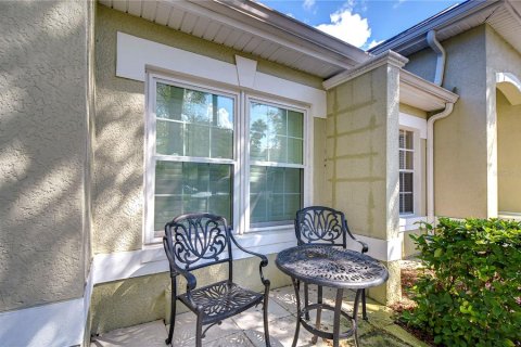 Townhouse in Palm Harbor, Florida 3 bedrooms, 144.83 sq.m. № 1373563 - photo 4