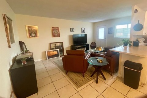 Condominio en venta en Orlando, Florida, 1 dormitorio, 59.83 m2 № 1392272 - foto 3