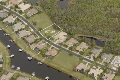 Terreno en venta en Parrish, Florida № 1405812 - foto 1