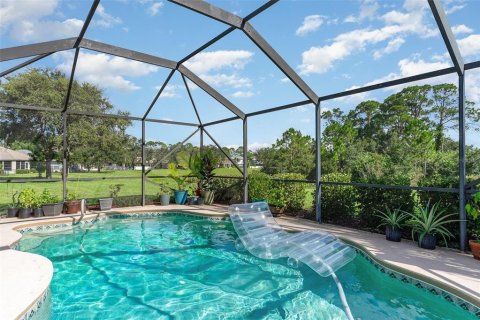 Villa ou maison à vendre à Palm Bay, Floride: 4 chambres, 265.89 m2 № 1405809 - photo 4