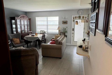 Condominio en venta en Delray Beach, Florida, 2 dormitorios, 84.26 m2 № 1056924 - foto 9