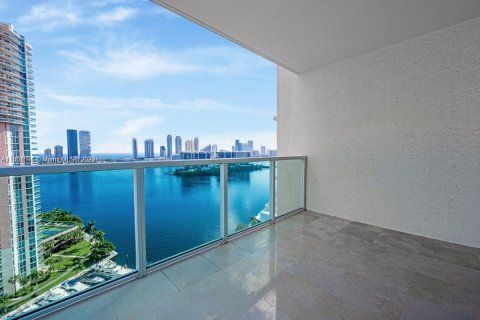 Condominio en venta en Aventura, Florida, 3 dormitorios, 173.36 m2 № 1345004 - foto 11