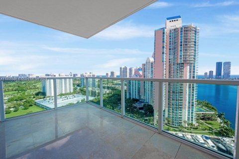 Condominio en venta en Aventura, Florida, 3 dormitorios, 173.36 m2 № 1345004 - foto 10