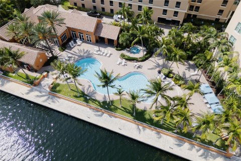 Condominio en venta en Aventura, Florida, 3 dormitorios, 173.36 m2 № 1345004 - foto 8