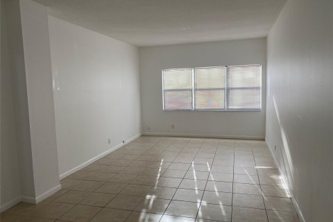 Condo in Fort Lauderdale, Florida, 1 bedroom  № 1059962 - photo 23