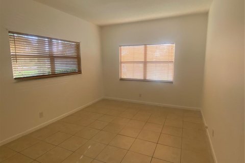 Condo in Fort Lauderdale, Florida, 1 bedroom  № 1059962 - photo 14