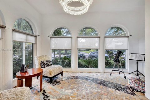 Casa en venta en Miami Shores, Florida, 4 dormitorios, 300.72 m2 № 1070040 - foto 14
