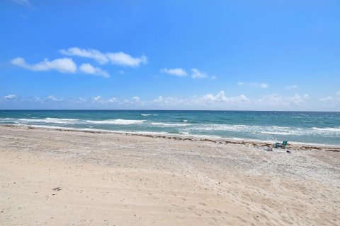 Copropriété à vendre à Highland Beach, Floride: 2 chambres, 102.19 m2 № 1061077 - photo 3