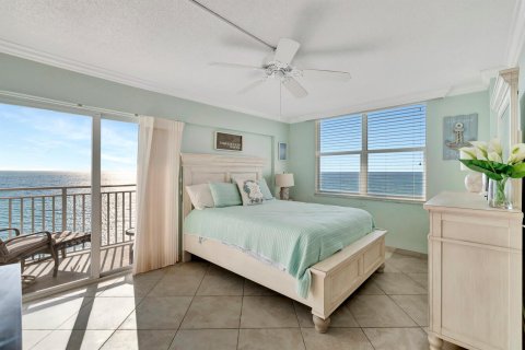 Condo in Highland Beach, Florida, 2 bedrooms  № 1061077 - photo 19