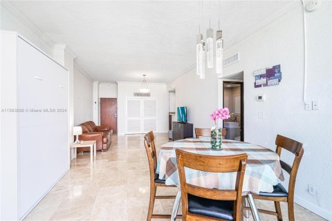 Copropriété à vendre à Hollywood, Floride: 1 chambre, 84.08 m2 № 1099238 - photo 7