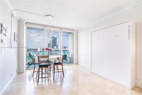 Copropriété à vendre à Hollywood, Floride: 1 chambre, 84.08 m2 № 1099238 - photo 5