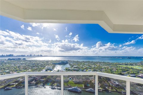 Condominio en venta en Miami Beach, Florida, 2 dormitorios, 128.21 m2 № 1099234 - foto 20