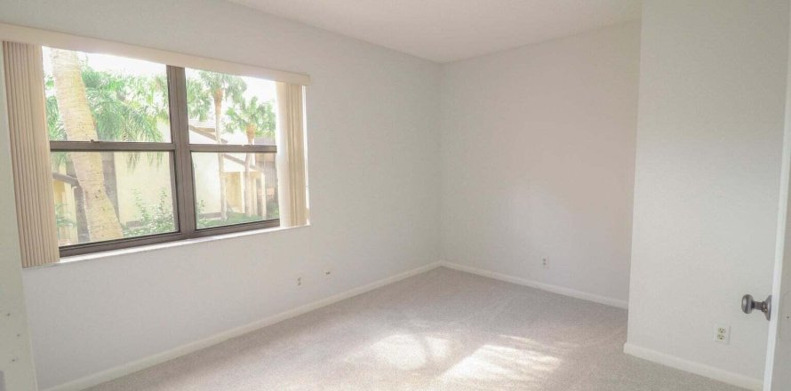 Condo à Palm City, Floride, 2 chambres  № 1217244