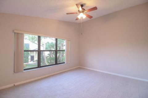 Copropriété à vendre à Palm City, Floride: 2 chambres, 128.58 m2 № 1217244 - photo 4