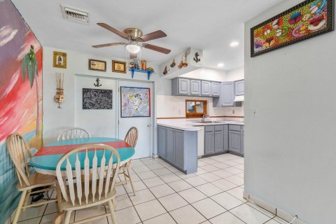 Casa en venta en Deerfield Beach, Florida, 3 dormitorios, 142.14 m2 № 1050192 - foto 29