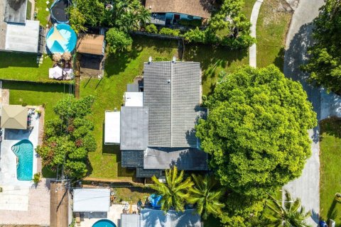 Casa en venta en Deerfield Beach, Florida, 3 dormitorios, 142.14 m2 № 1050192 - foto 8