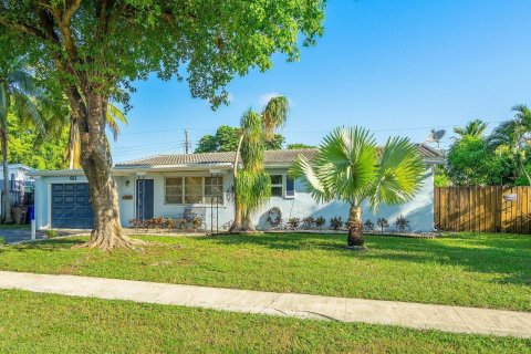 Casa en venta en Deerfield Beach, Florida, 3 dormitorios, 142.14 m2 № 1050192 - foto 1