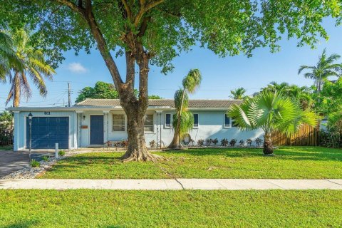 Casa en venta en Deerfield Beach, Florida, 3 dormitorios, 142.14 m2 № 1050192 - foto 2