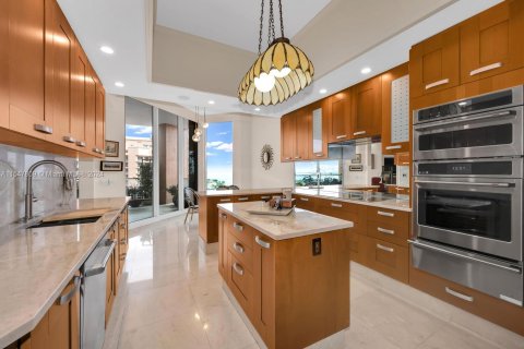 Condominio en venta en Coral Gables, Florida, 3 dormitorios, 288 m2 № 1059599 - foto 15