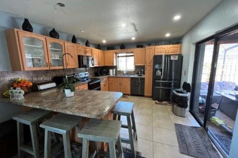 Casa en venta en Lauderhill, Florida, 3 dormitorios, 204.38 m2 № 1043830 - foto 7