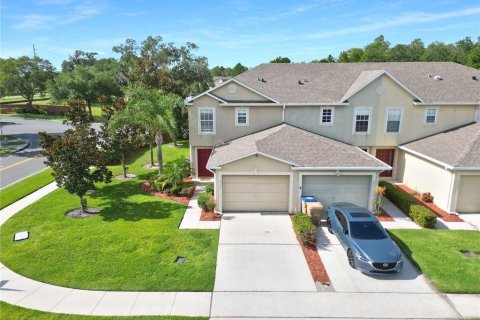 Touwnhouse à vendre à Kissimmee, Floride: 3 chambres, 124.86 m2 № 1296596 - photo 1