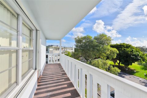 Copropriété à vendre à Deerfield Beach, Floride: 2 chambres, 79.9 m2 № 1325895 - photo 20