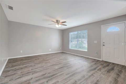 Casa en venta en Tampa, Florida, 3 dormitorios, 111.48 m2 № 1334714 - foto 6