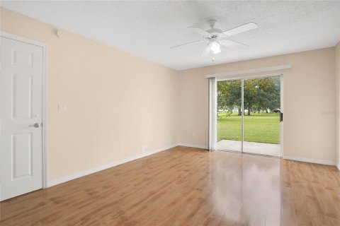 Condo in Kissimmee, Florida, 3 bedrooms  № 1424527 - photo 11